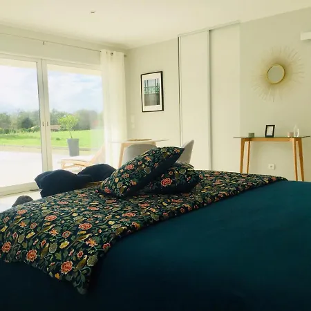 Oda ve Kahvaltı D'hotes Ama 3*